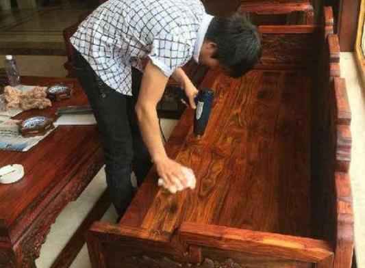 维修红木家具的方法有哪些？